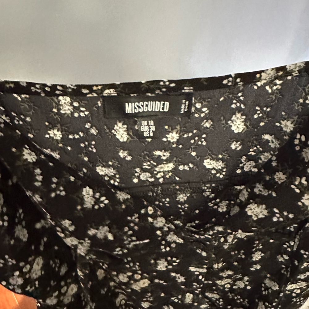 Missguided - Picture 2 of 3